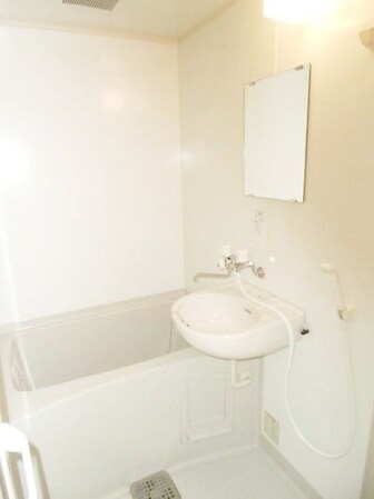 モナリエーEの物件内観写真